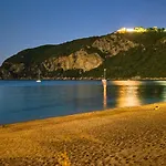 Christos Corfu Premium 公寓 Afión
